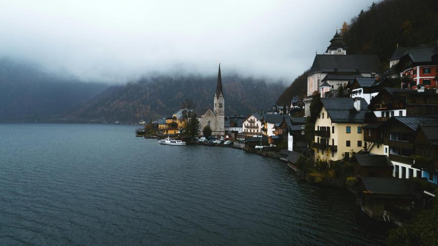 7 villages to visit around the world before everyone else ruins them!