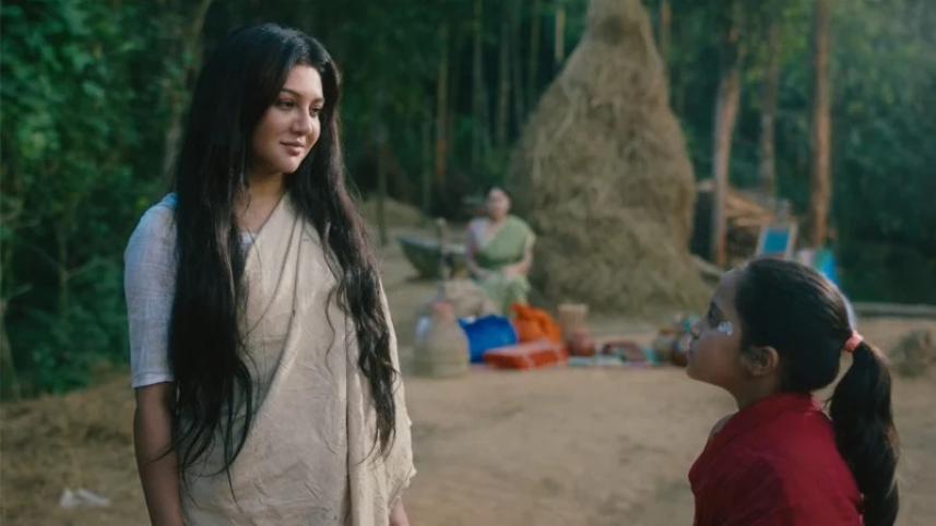 Jaya Ahsan ups the ante in ‘Dui Shaw’ with captivating performance 