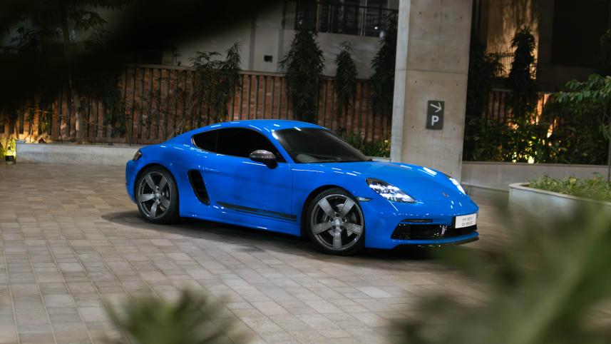 Porsche 718 Cayman T 