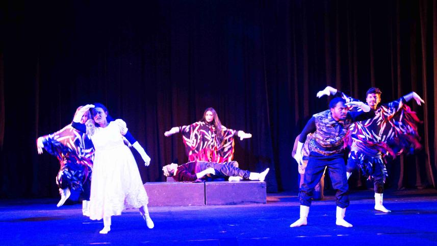 picture_from_swapnadal_bangladesh_production_mimidrama_macbeth-2.jpg