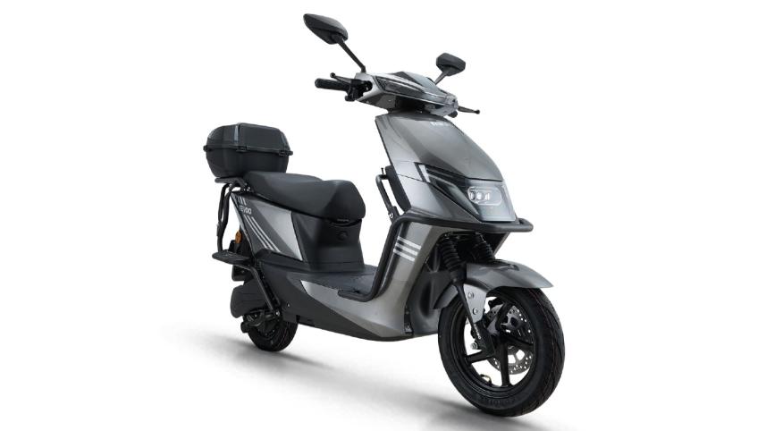 Revoo C32