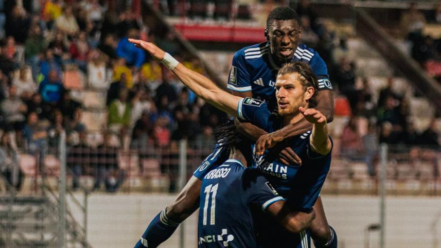 paris_fc_1.jpg