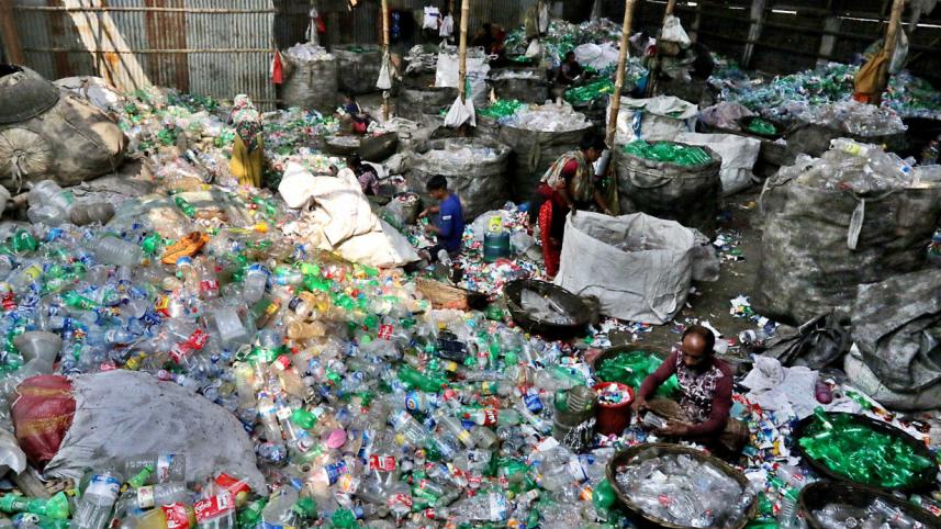 plastic pollution in rural Bangladesh