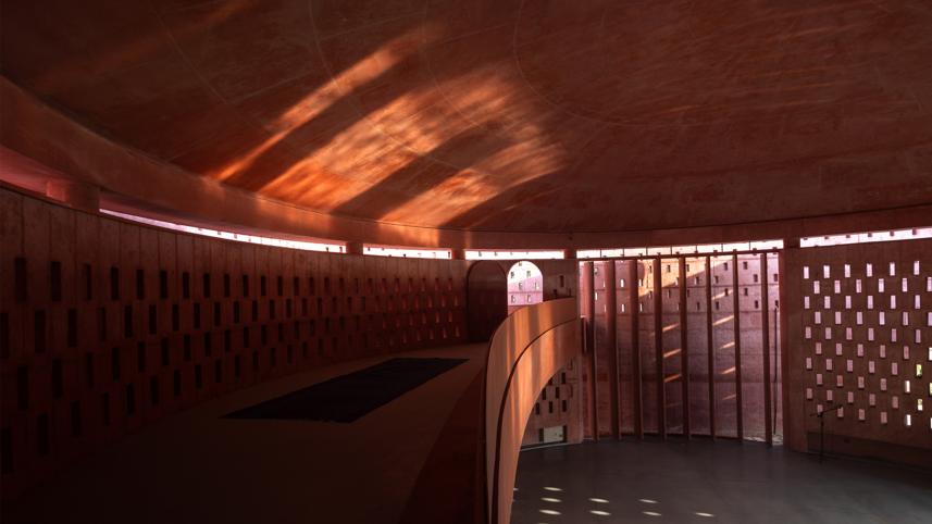 prayer_space_with_mezzanine_floor.jpg