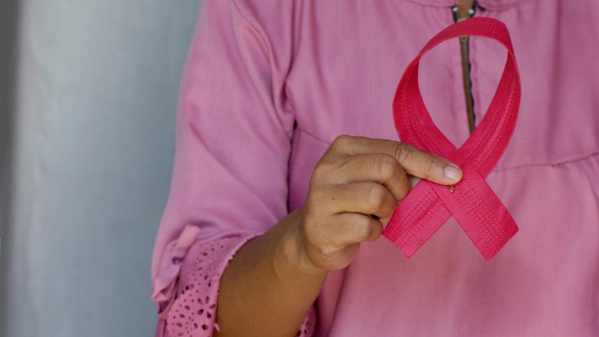 Detect breast cancer early: Know these warning signs today
