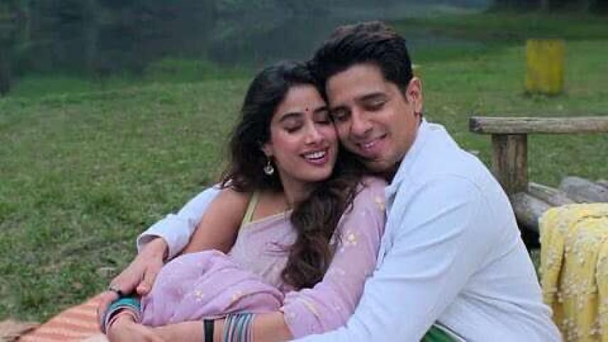 Param Sundari charms, just not enough