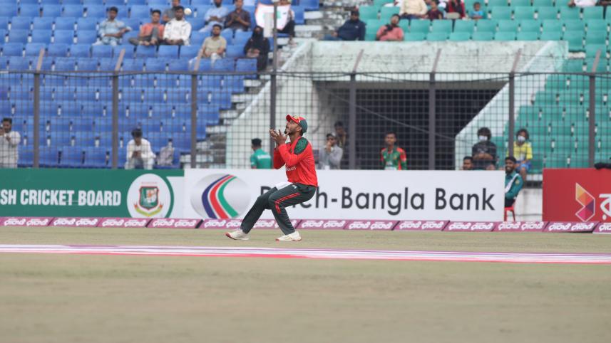 raj_4402_1.jpg