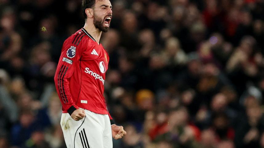 2025-12-15t215015z_1990197900_up1elcf1onpes_rtrmadp_3_soccer-england-mun-bou.jpg