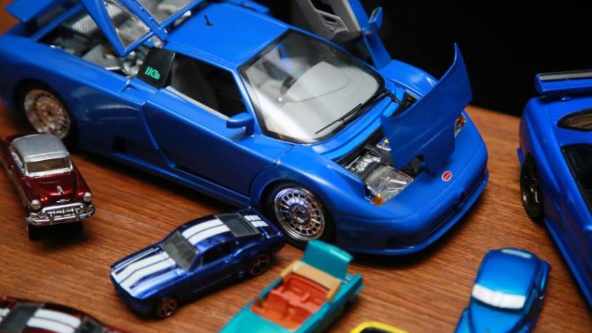 Bugatti EB110