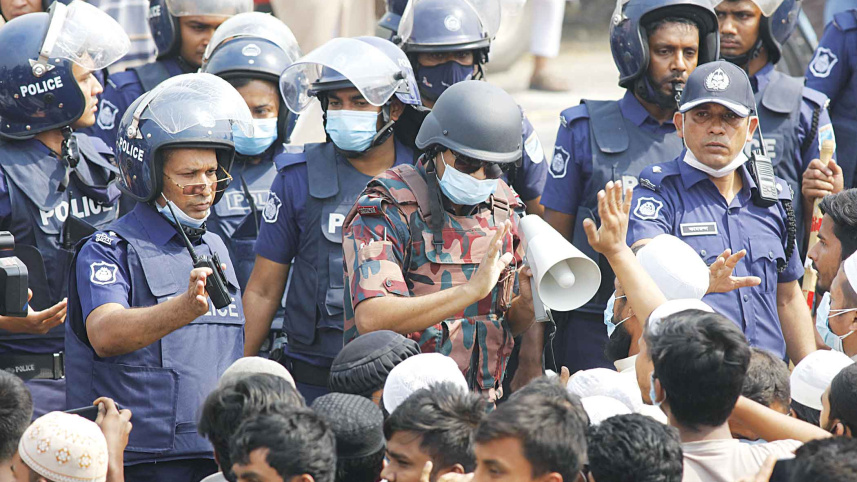hefajat-e-islam-activists4.jpg