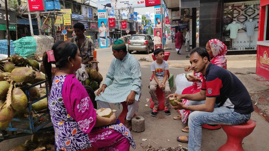 bangladeshi_tourists_in_kolkata-4.jpg