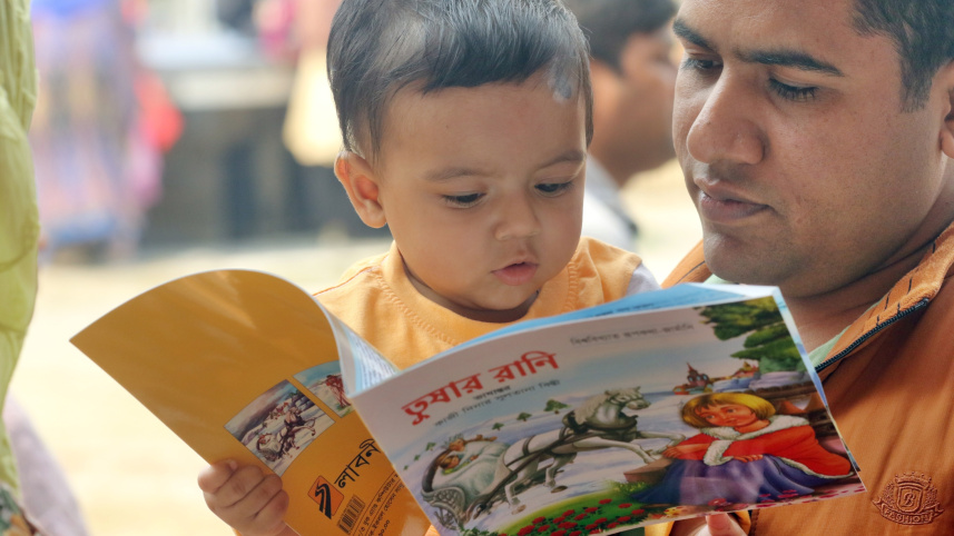 book_fair_little_2.jpg
