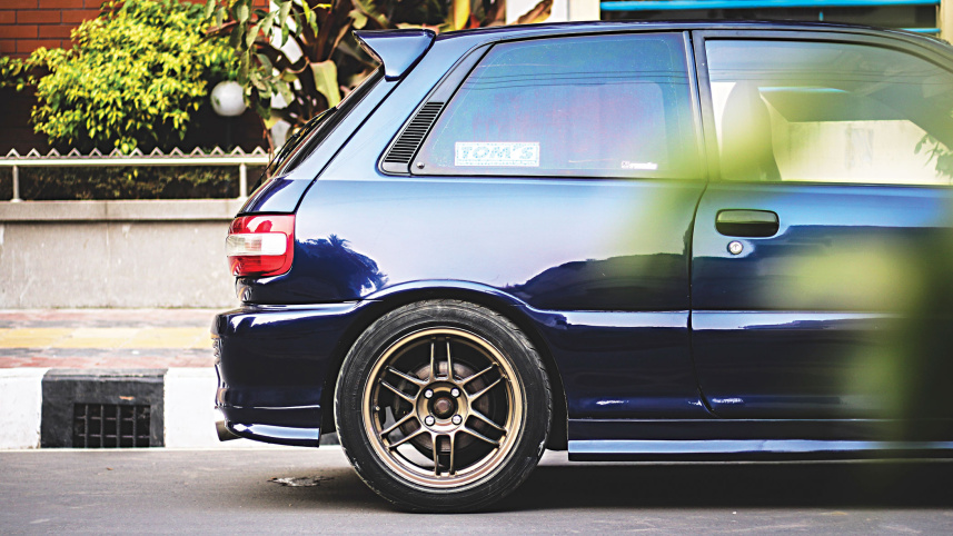 car1_4.jpg