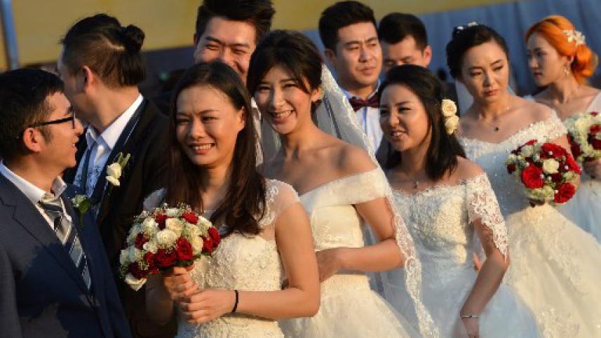 Fifty Chinese couples 