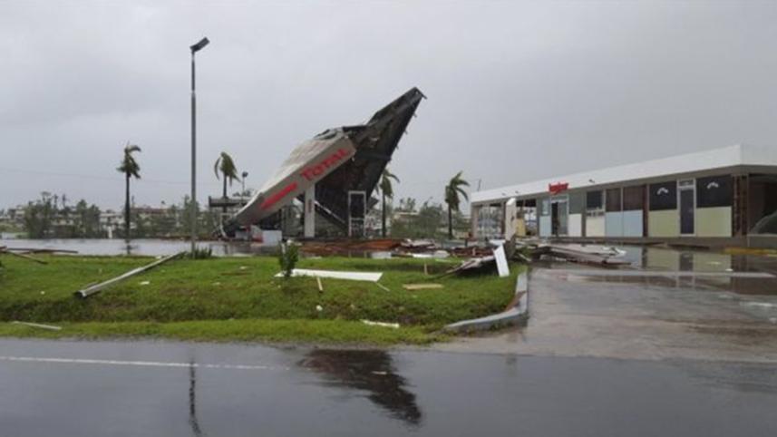 Fiji-1WB.jpg
