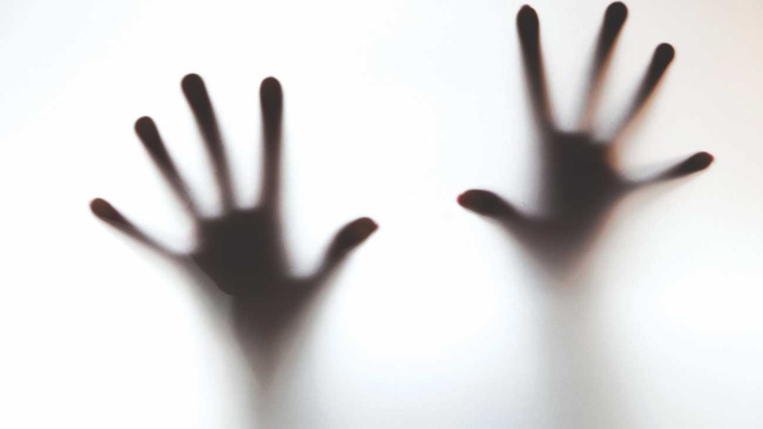 Hands