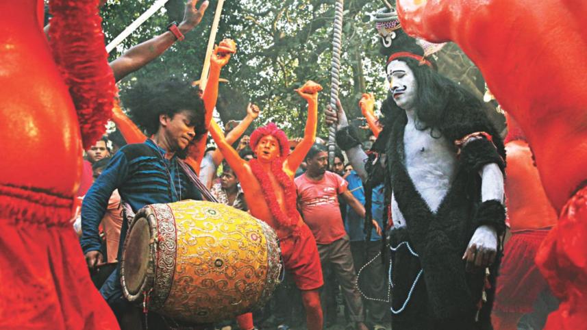 lal_kach_festival6.jpg