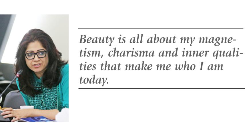 Maheen Khan.jpg