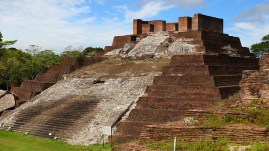 mayan city 1.jpg