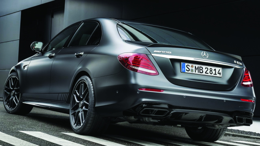 Mercedes-Benz-.jpg