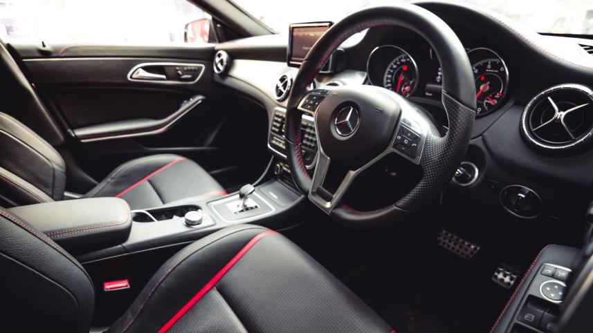 mercedes4.JPG