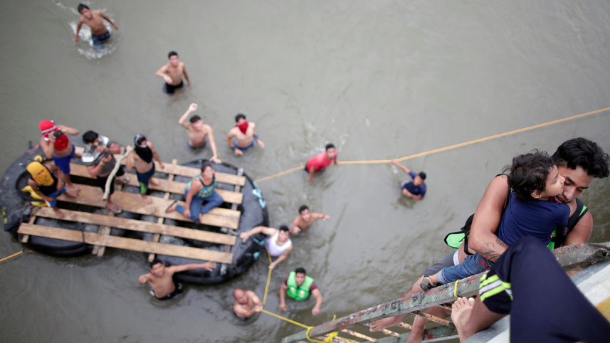 mexico-border.jpg