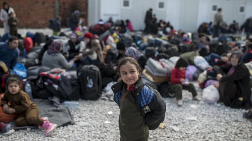 Migrants-2WB.jpg