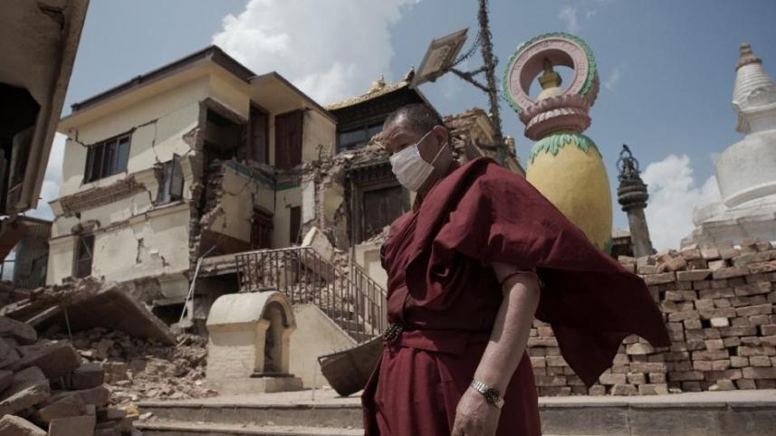 nepal temple 2.jpg