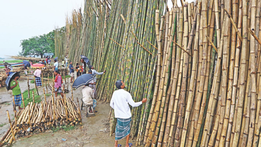 rainy_day_bazar4_0.jpg