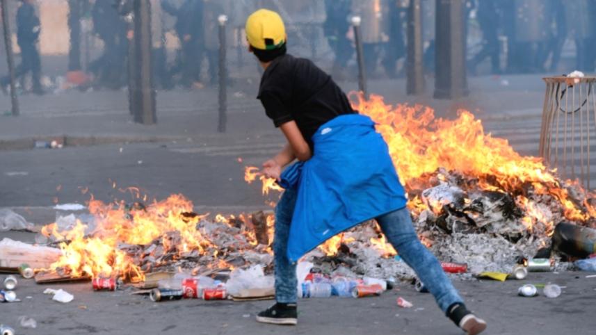 riot1.jpg