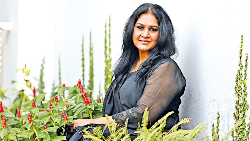 samina.jpg