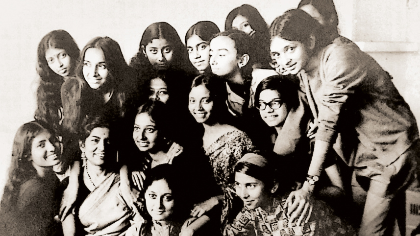 sharmila2.jpg