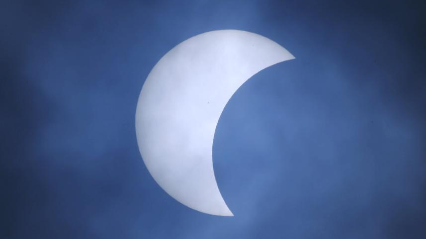 partial solar eclipse, Manila