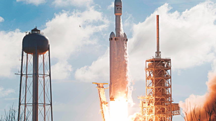 spacexs_falcon_heavy_2.jpg