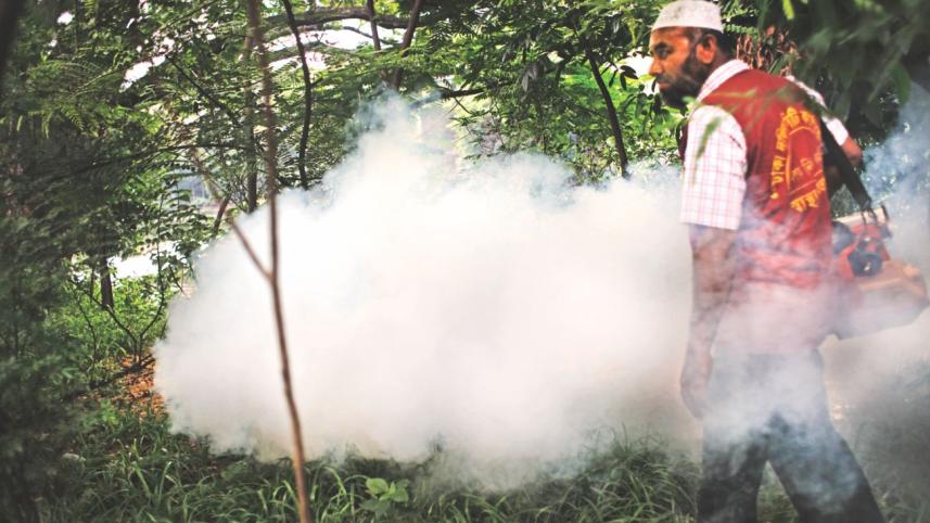 spray_mosquito_larvicide.jpg