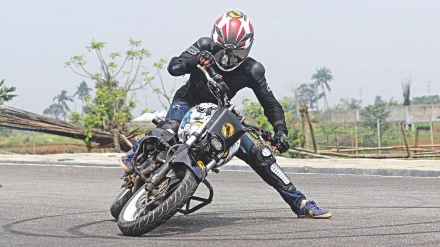 stunts_3.jpg