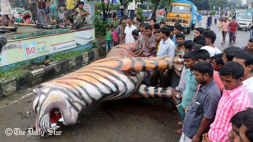 Tiger-statues 