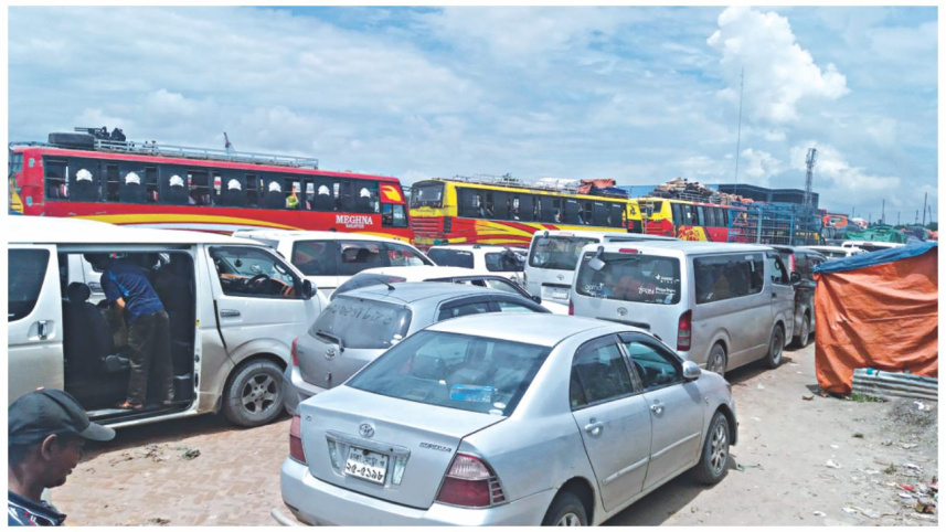 trucks_line_up1.jpg
