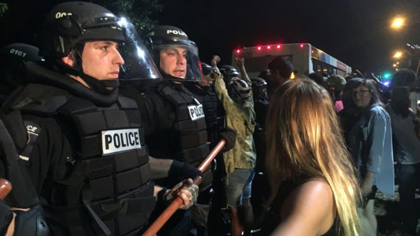 Charlotte,shooting,state of emergency,declared,North Carolina,governor,unrest,violence,killing,black,Keith Lamont Scott, Terence Crutcher