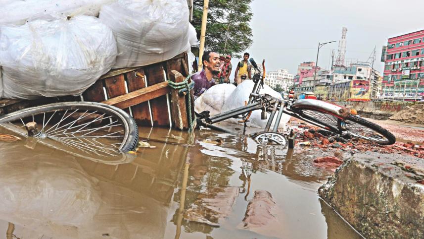 water-filled_pothole_2.jpg