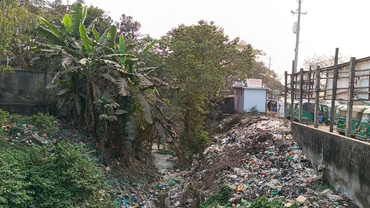 The Jojnal River is dying -- and the people of Mirpur Bazar are witnessing its decline. Photo: Star