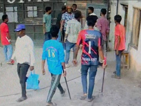 Attack_Ashulia_Madrasah_27-9-26.jpg