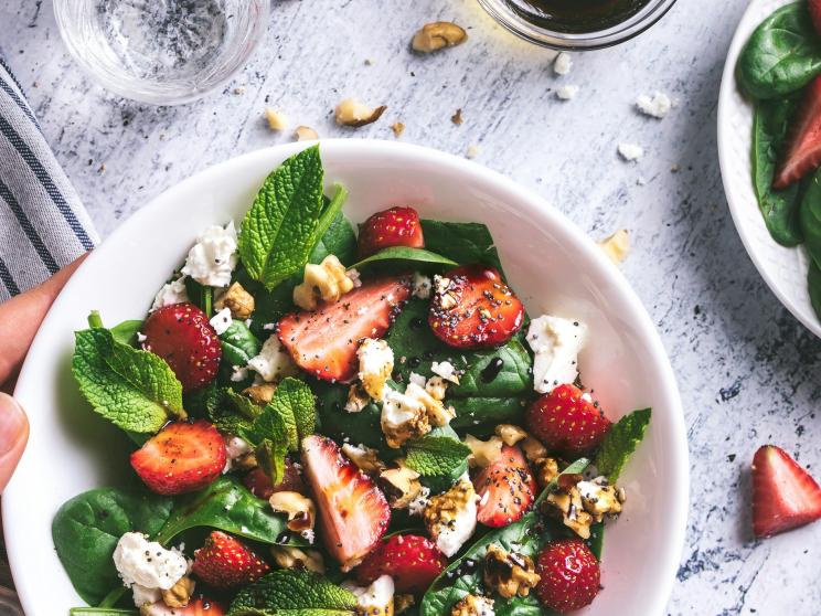 Say no to French Fries? Which foods to eat and to avoid this summer      dovile-ramoskaite-xx9smqqcbfy-unsplash