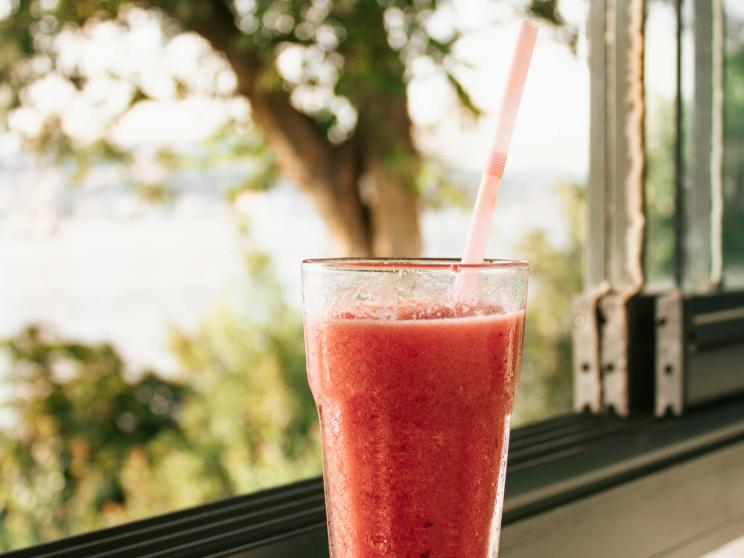 Does detoxing have to be torture? Not with these 3 yummy drinks!        pexels-mervesahin-8580619.jpg
