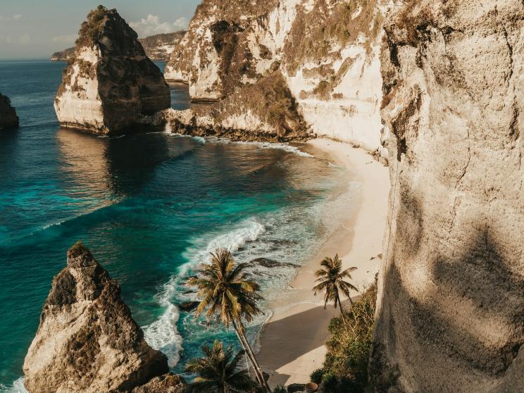 Dreaming of coral islands? Here are 6 that might ruin your Instagram with their perfection