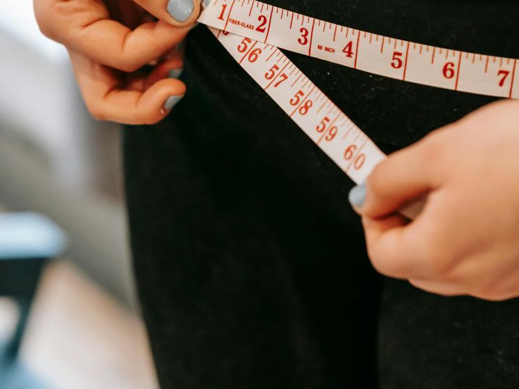8 glasses a day = model physique? Let’s dive into this myth