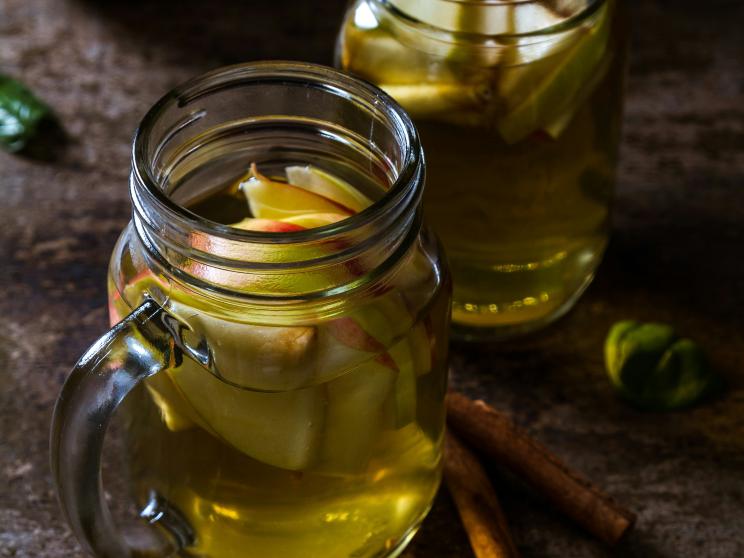 The good, the bad, and the sour truth about apple cider vinegar 