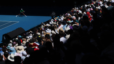 2026-01-22T062358Z_1204646153_UP1EM1M0HRVNC_RTRMADP_3_TENNIS-AUSOPEN.JPG