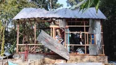 crude-bomb-shariatpur.jpg