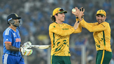 AFP__20260222__98JU6H4__v1__HighRes__CricketIccMensT20Wc2026IndRsa.jpg